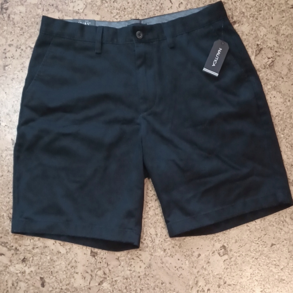 *3 FOR $20 ITEM* Nautica Men's Classic Fit Deck Short Size 32, NWT